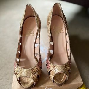 Louboutin Pumps